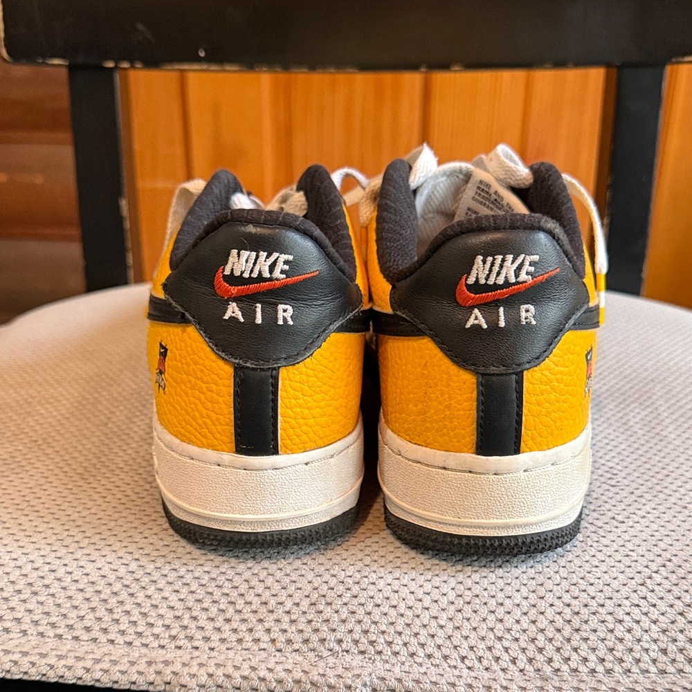 Kids’ Nike Air Force 1 LV8 Sneakers - Picture 3 of 5